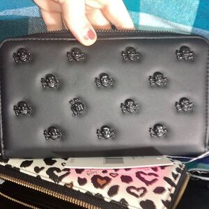 Betsy Johnson Black Skull Embossed Wallet